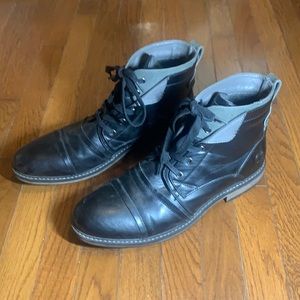 B-52 by Bullboxer Men’s Black Boots